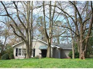 3226 Pinehurst Pl., Charlotte, NC 28209