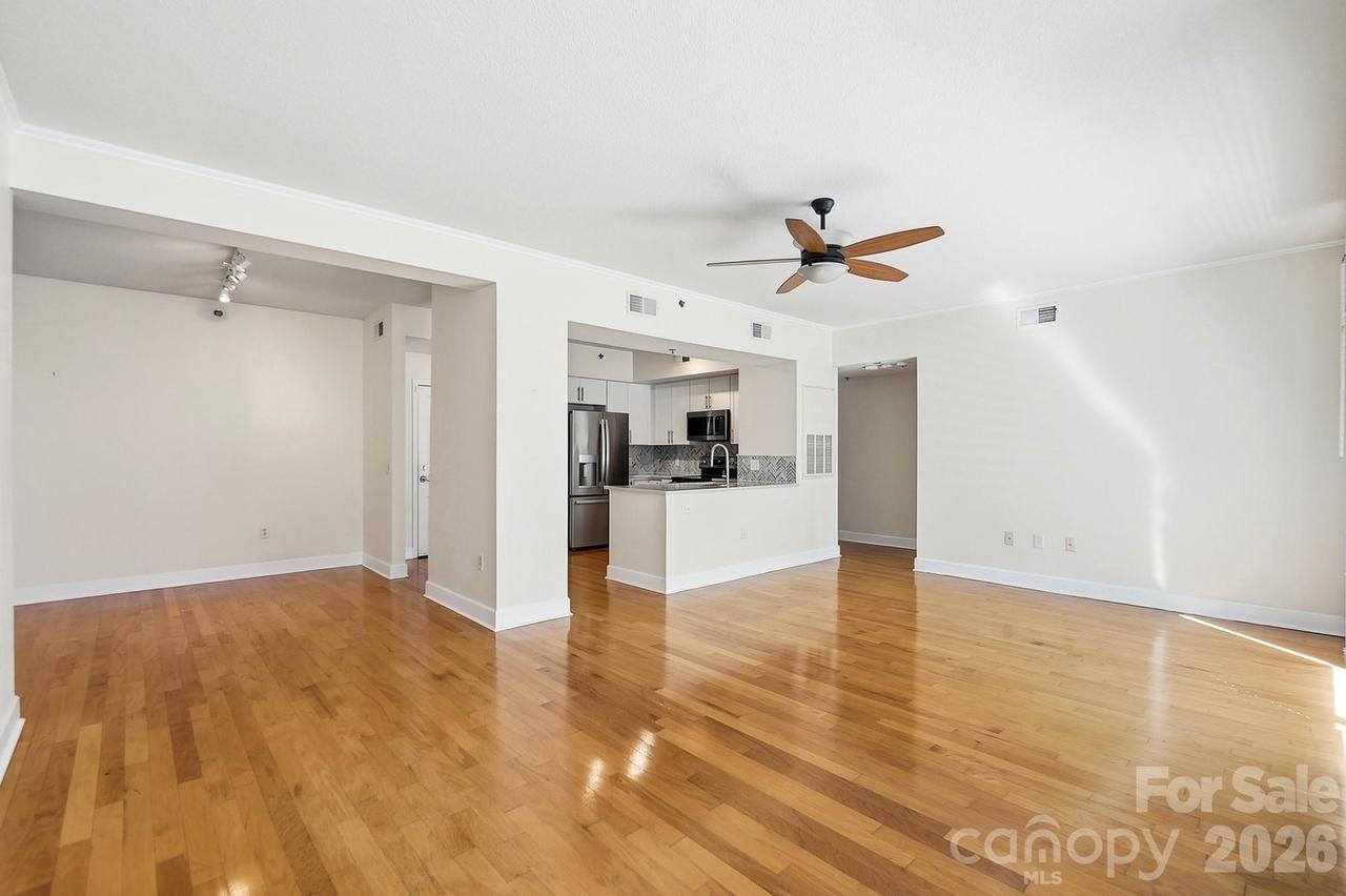 1315 East Blvd. #411, Charlotte, NC 28203