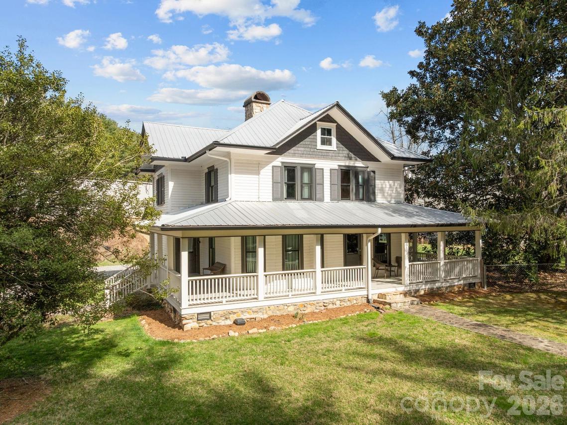 615 Rose Hill Rd., Asheville, NC 28803
