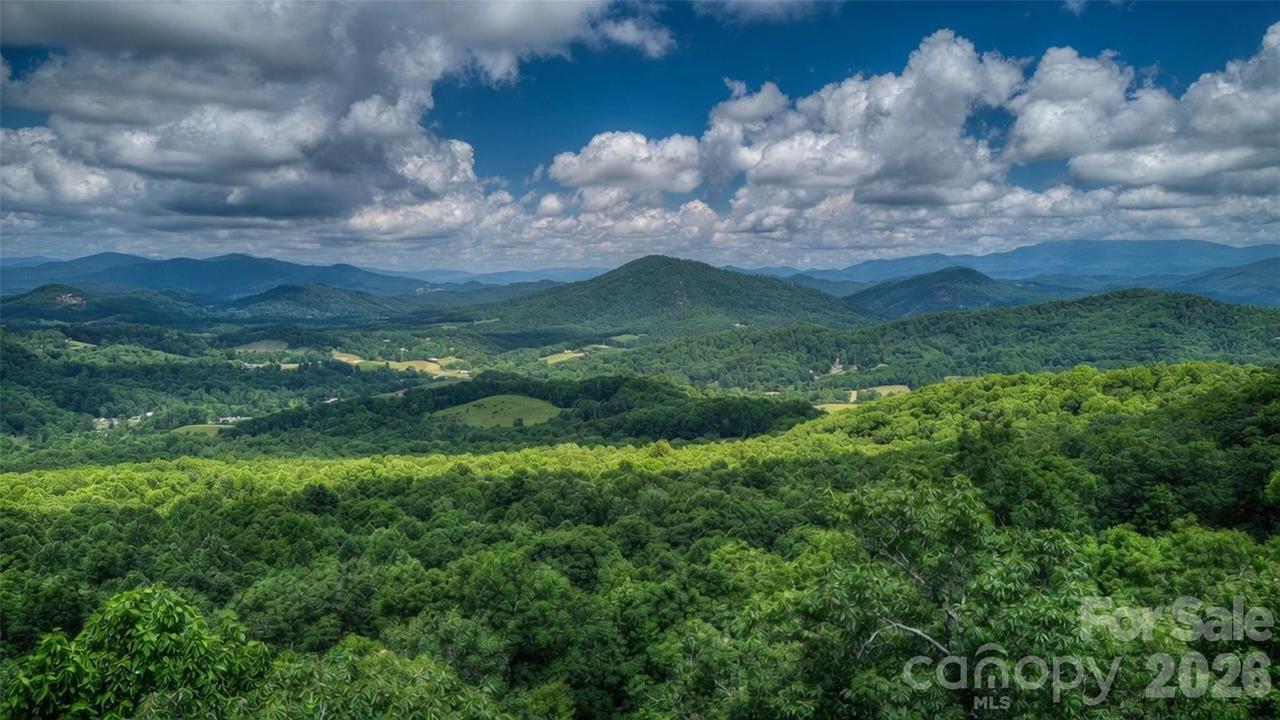 00 Arrowhead Ridge Rd., Spruce Pine, NC 28777