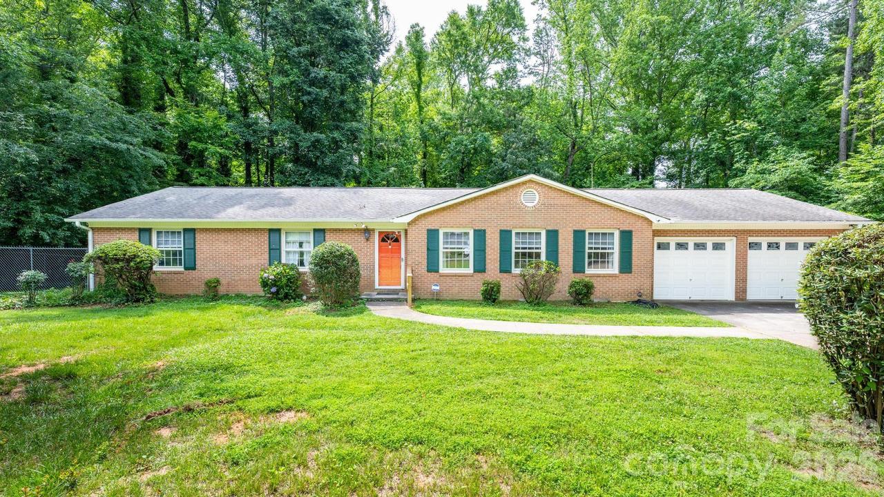 236 Heritage Pl., Mooresville, NC 28115