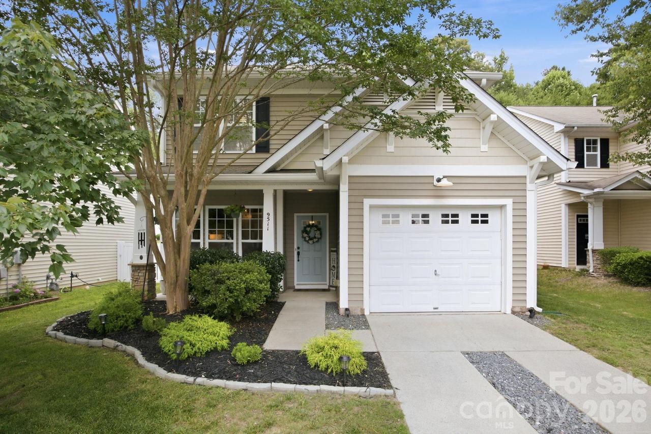 9511 Long Hill Dr., Charlotte, NC 28214