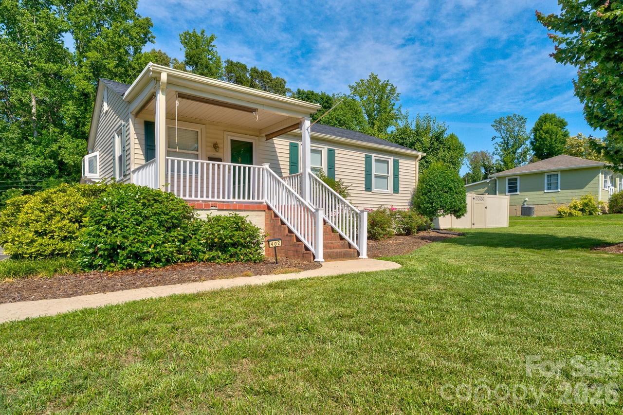 402 N Houser St., Cherryville, NC 28021
