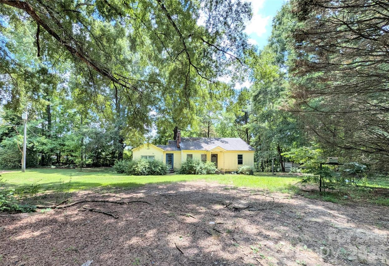204 Brown Waterson Rd., Cherryville, NC 28021