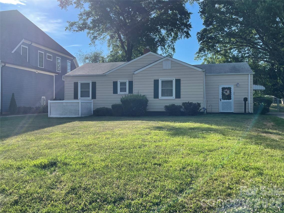 3222 Auburn Ave., Charlotte, NC 28209