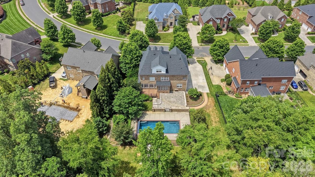 507 Five Leaf Ln., Waxhaw, NC 28173
