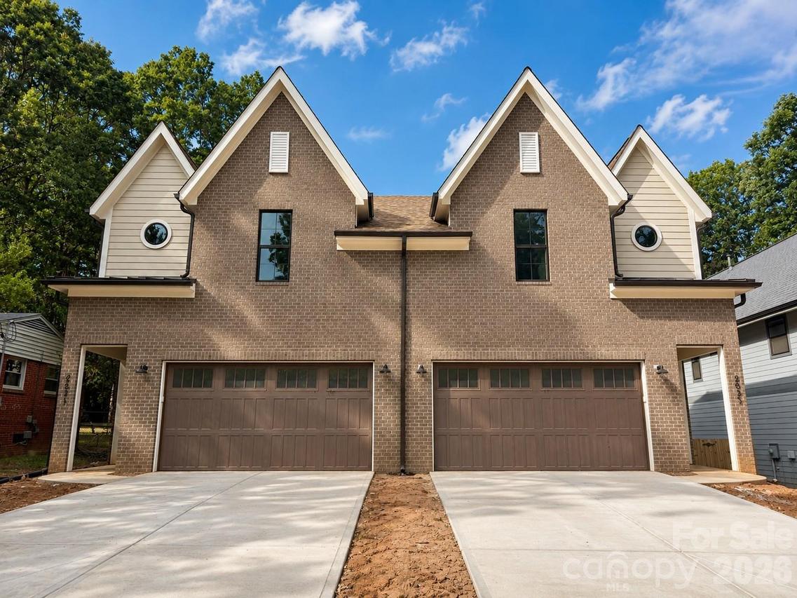 2621 Springway Dr., Charlotte, NC 28205
