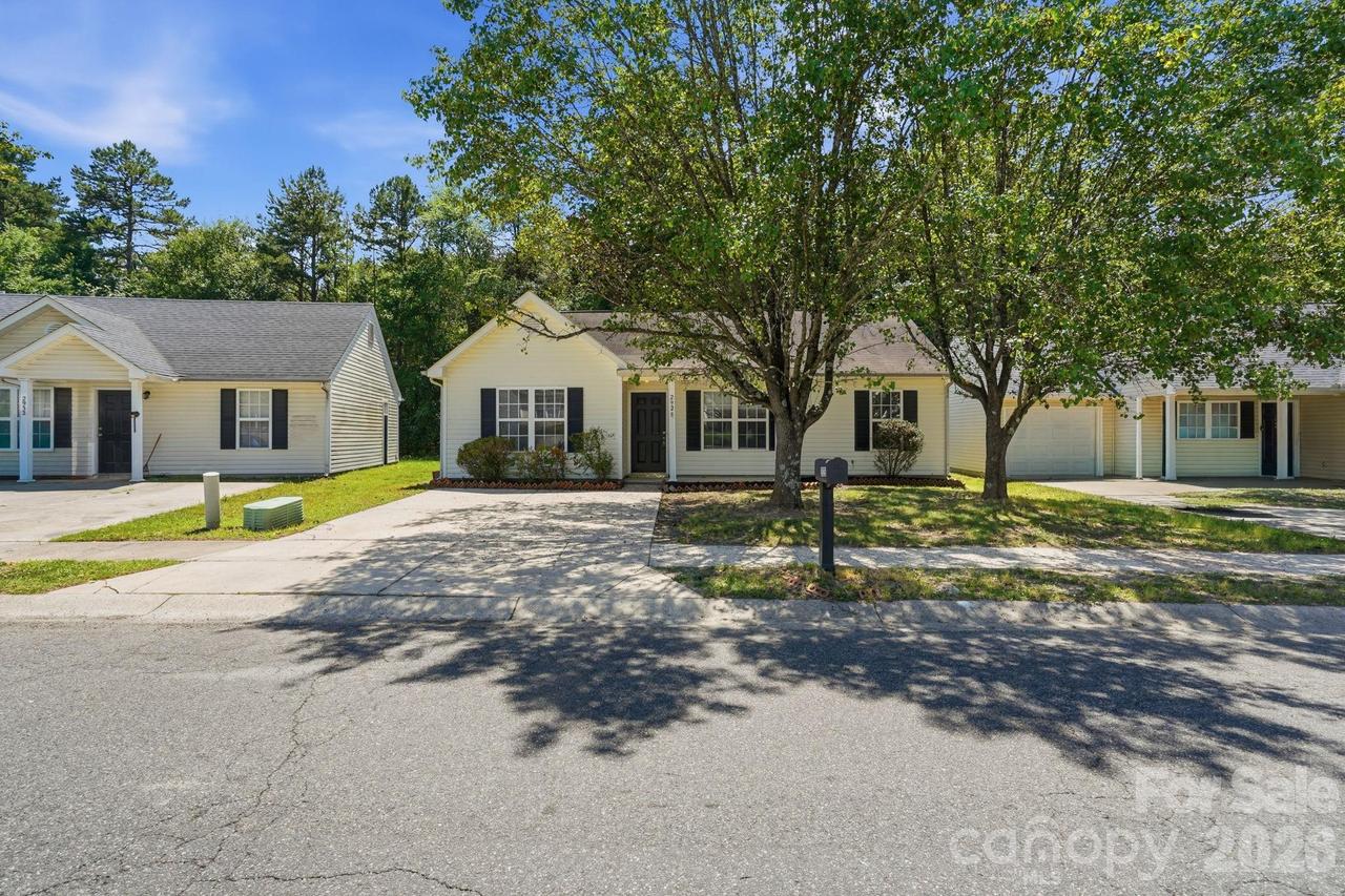2928 Westwinds Ct., Charlotte, NC 28214