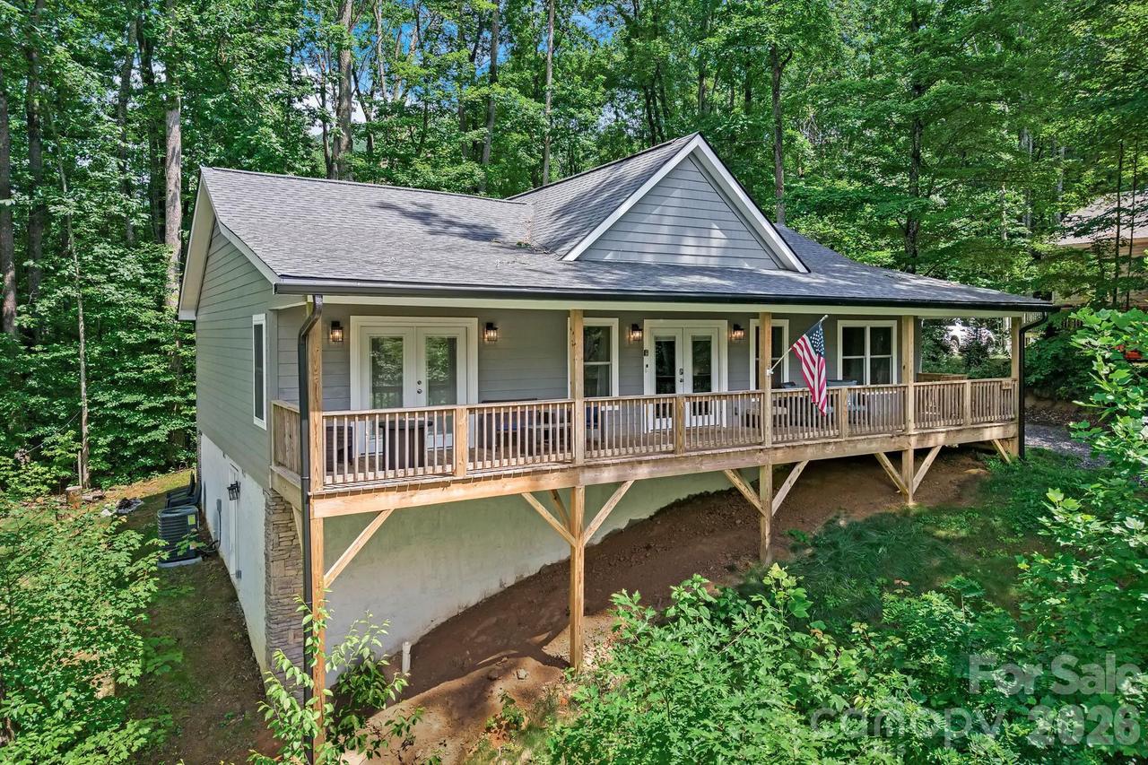 30 Sleeping Bear Ridge, Maggie Valley, NC 28751