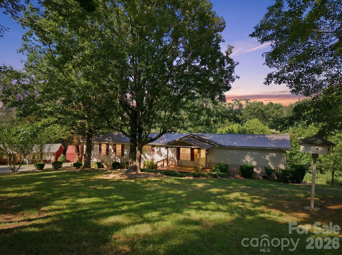 7511 Virginia Ridge, Connelly Springs, NC 28612