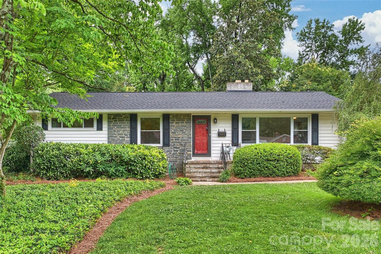 300 Cooper Dr., Charlotte, NC 28210