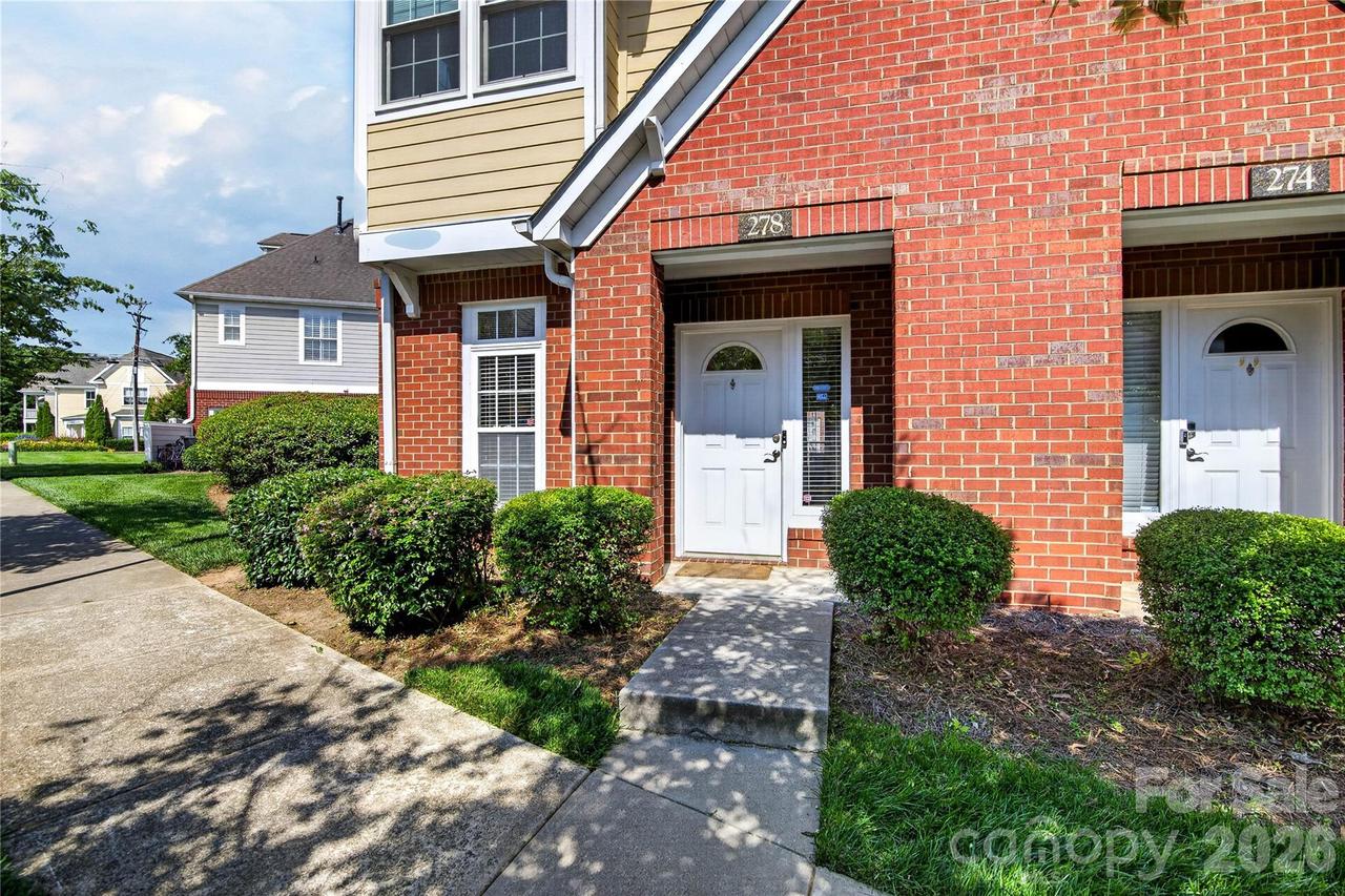278 Davidson Gateway Dr., Davidson, NC 28036