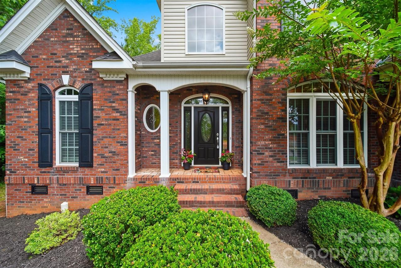 1110 Mayfield Cir., Conover, NC 28613