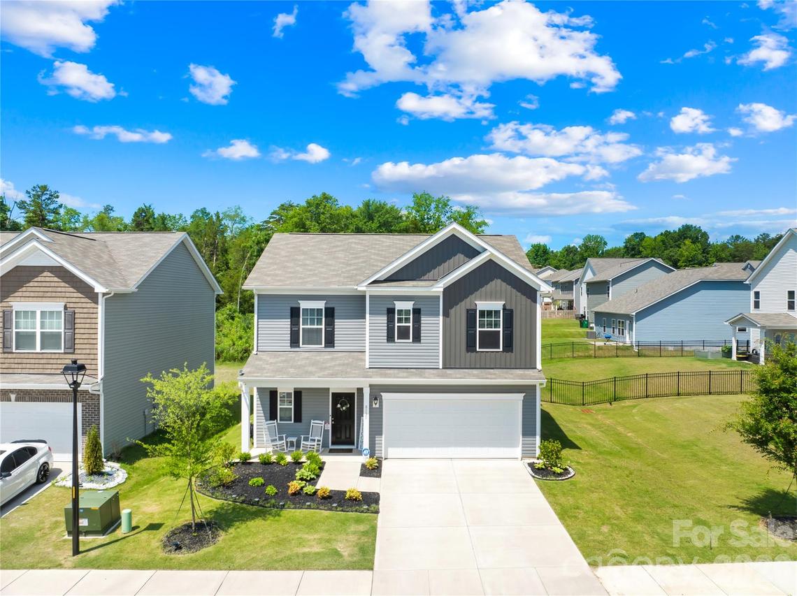 8131 Jonagold Ln., Charlotte, NC 28215