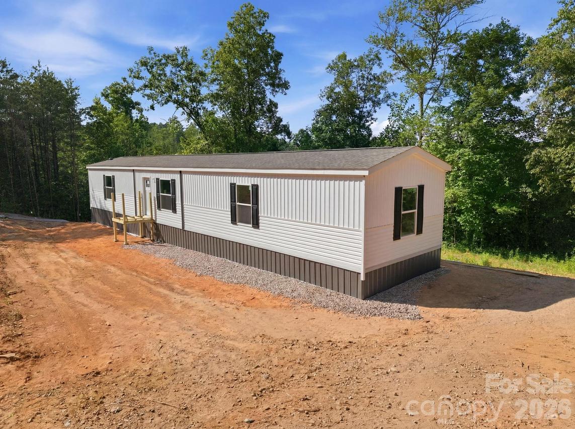7499 Virginia Ridge, Connelly Springs, NC 28612