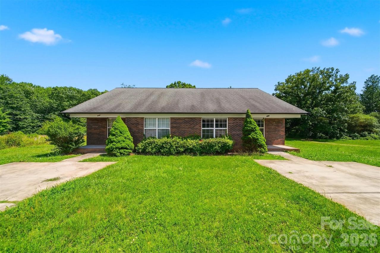 820 Horseshoe Lake Rd., Lincolnton, NC 28092