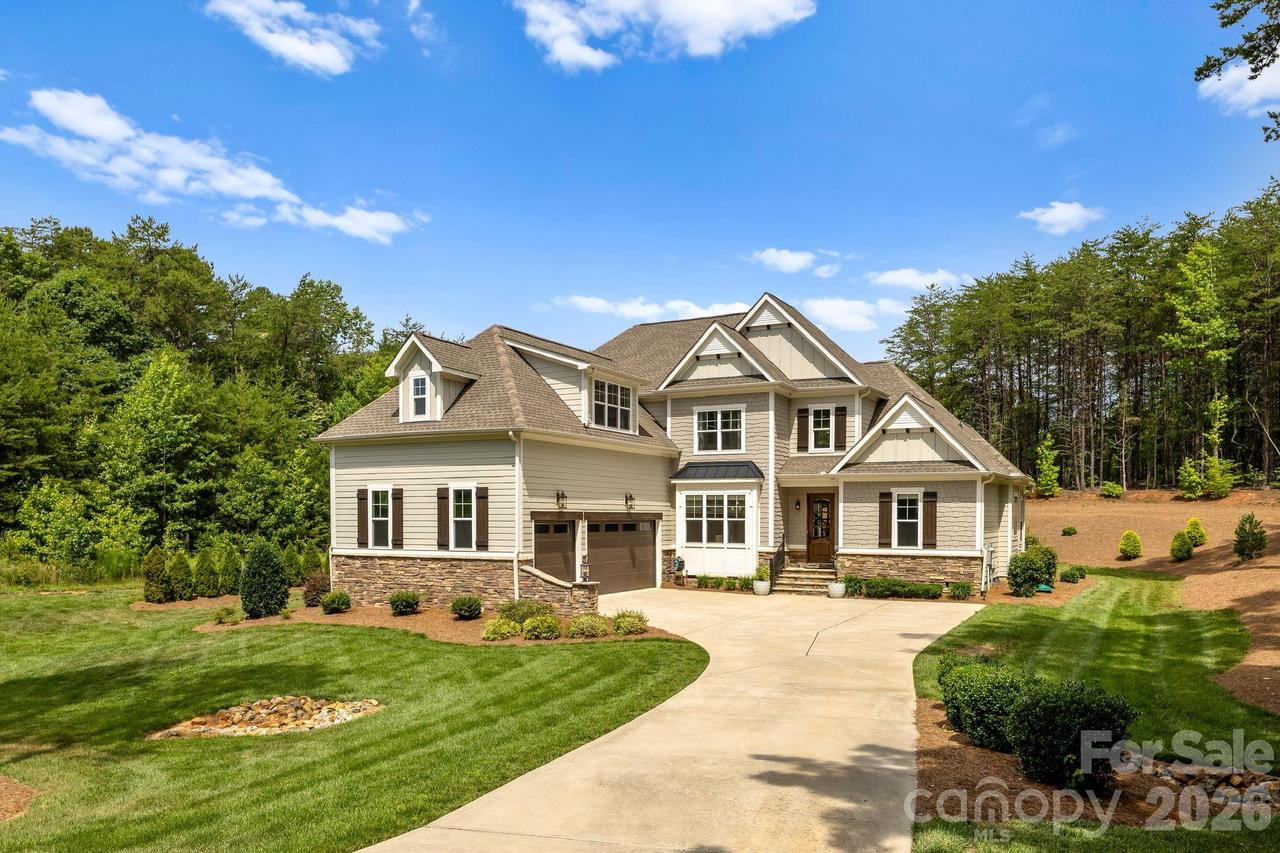 3207 James Plantation Dr., Denver, NC 28037