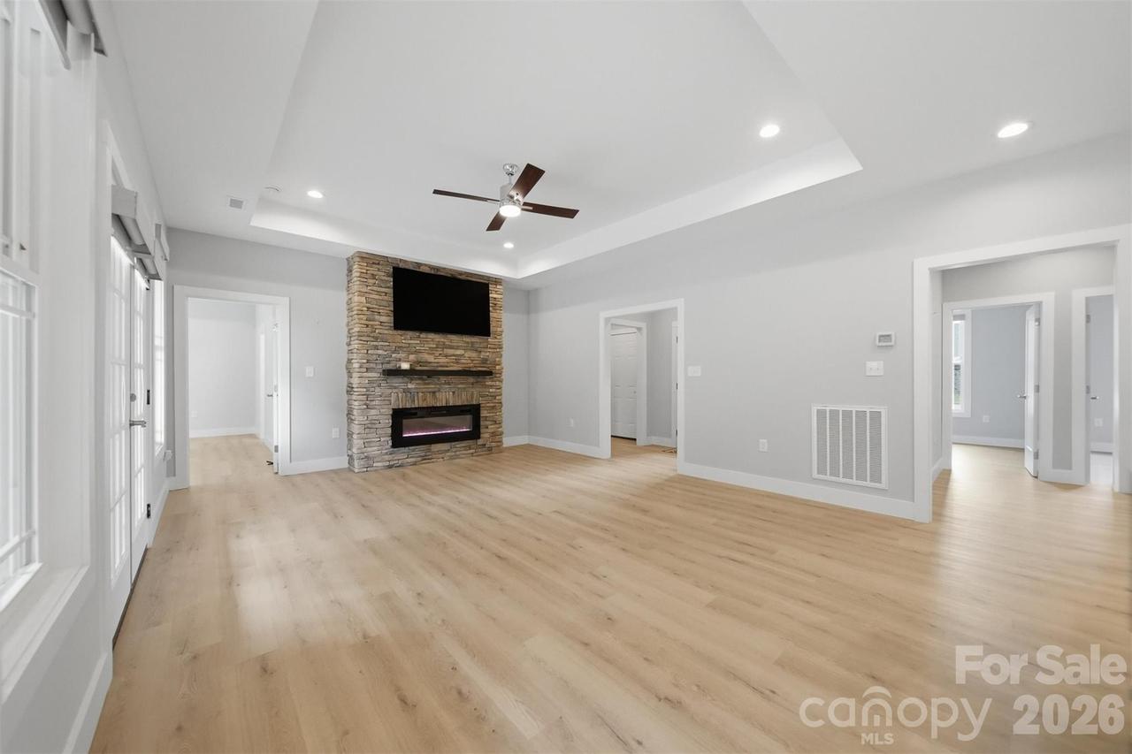 3342 48th Ave. #6B, Hickory, NC 28601