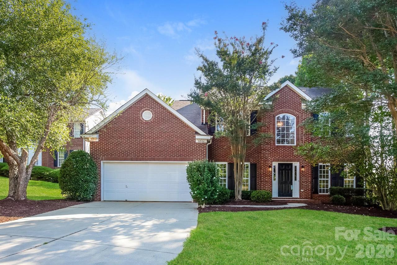6804 Sweetfield Dr., Huntersville, NC 28078