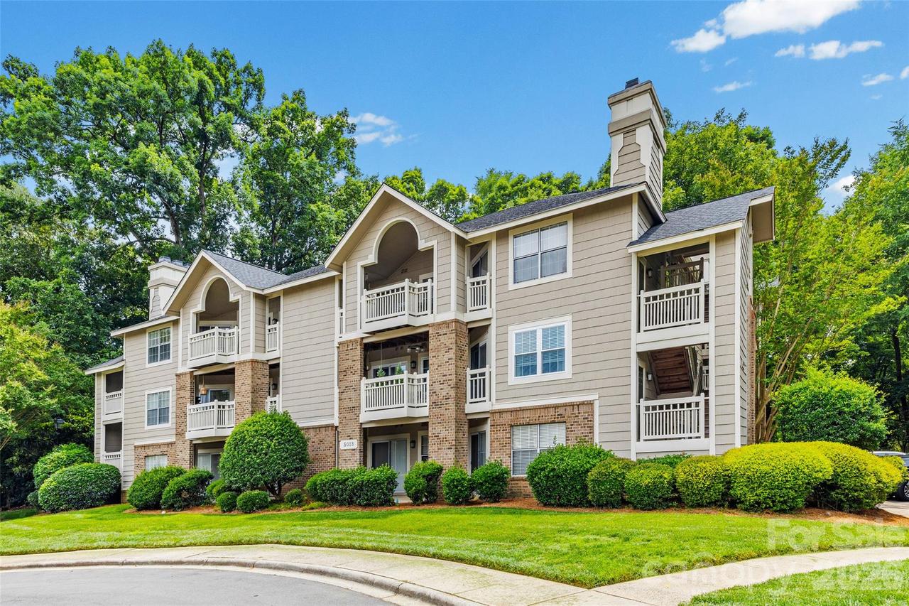 5013 Sharon Rd. #L, Charlotte, NC 28210