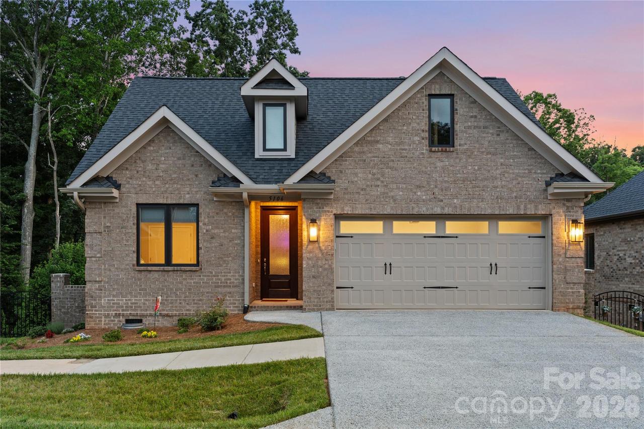 5106 Silver Trace Ln., Denver, NC 28037