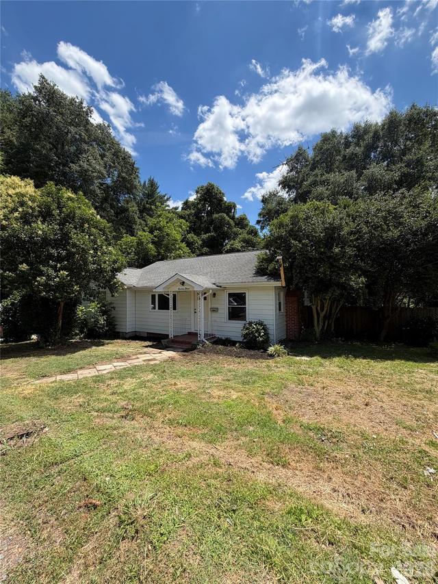 1911 White St., Gastonia, NC 28052