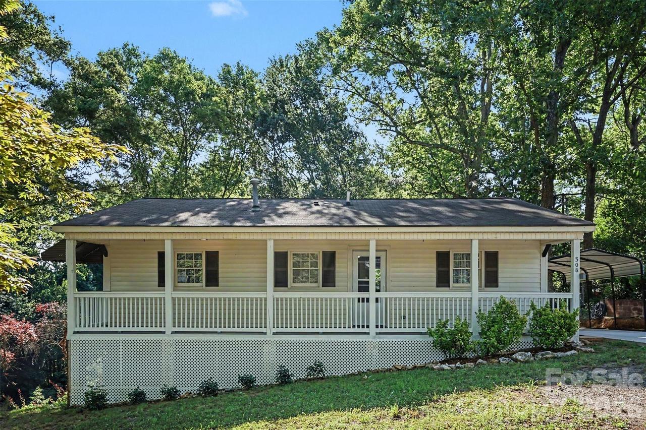 308 N Carpenter St., Kings Mountain, NC 28086