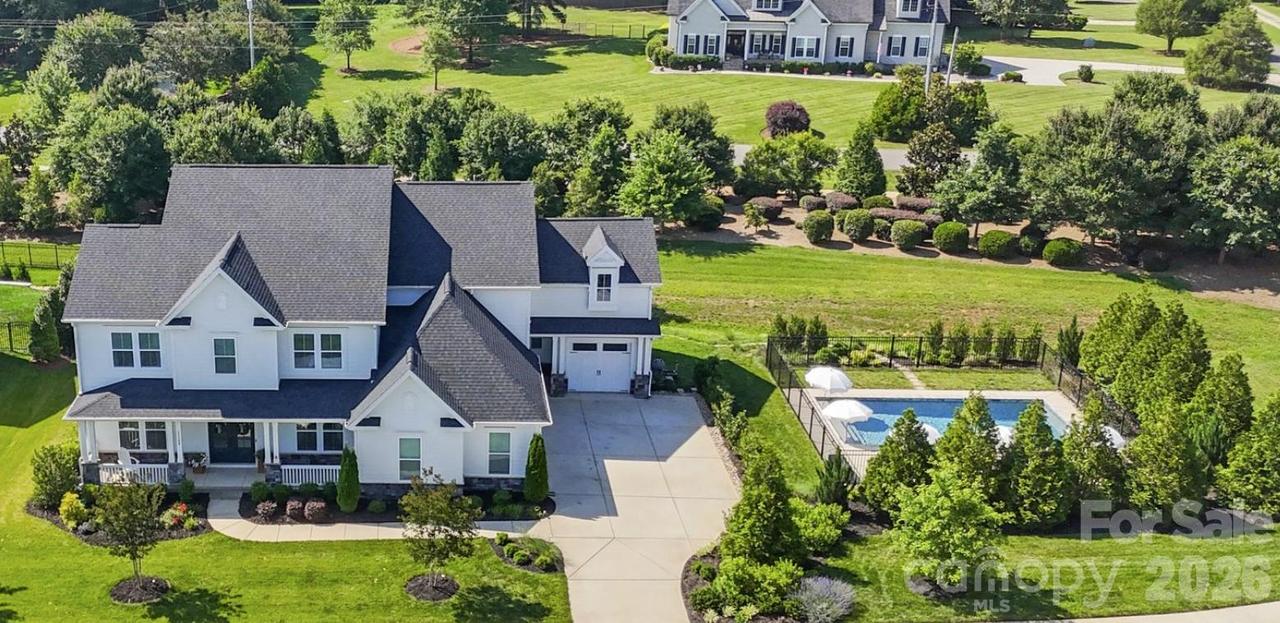11104 Benjamin Smith Ave., Huntersville, NC 28078
