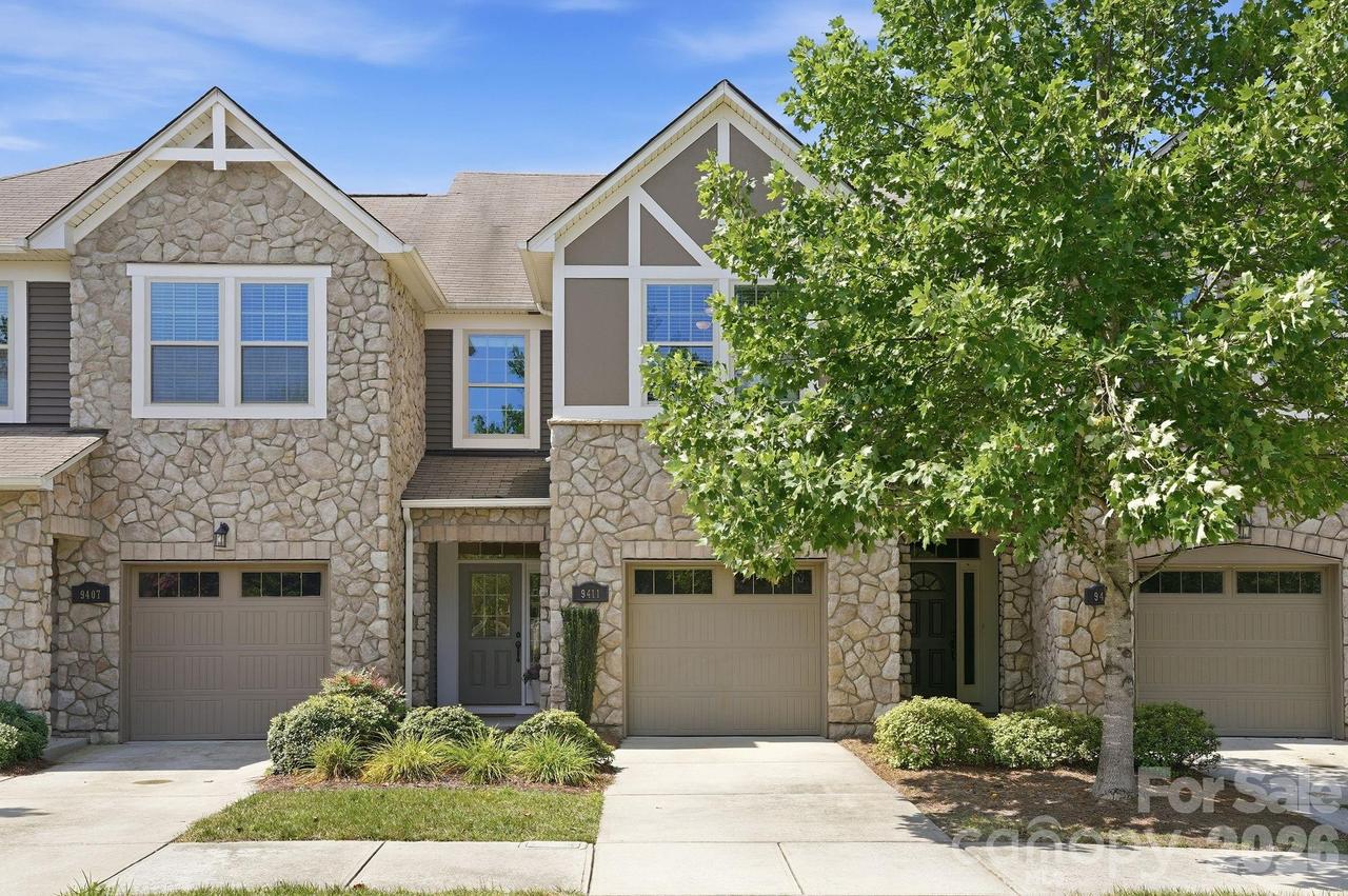 9411 Glenburn Ln., Charlotte, NC 28278