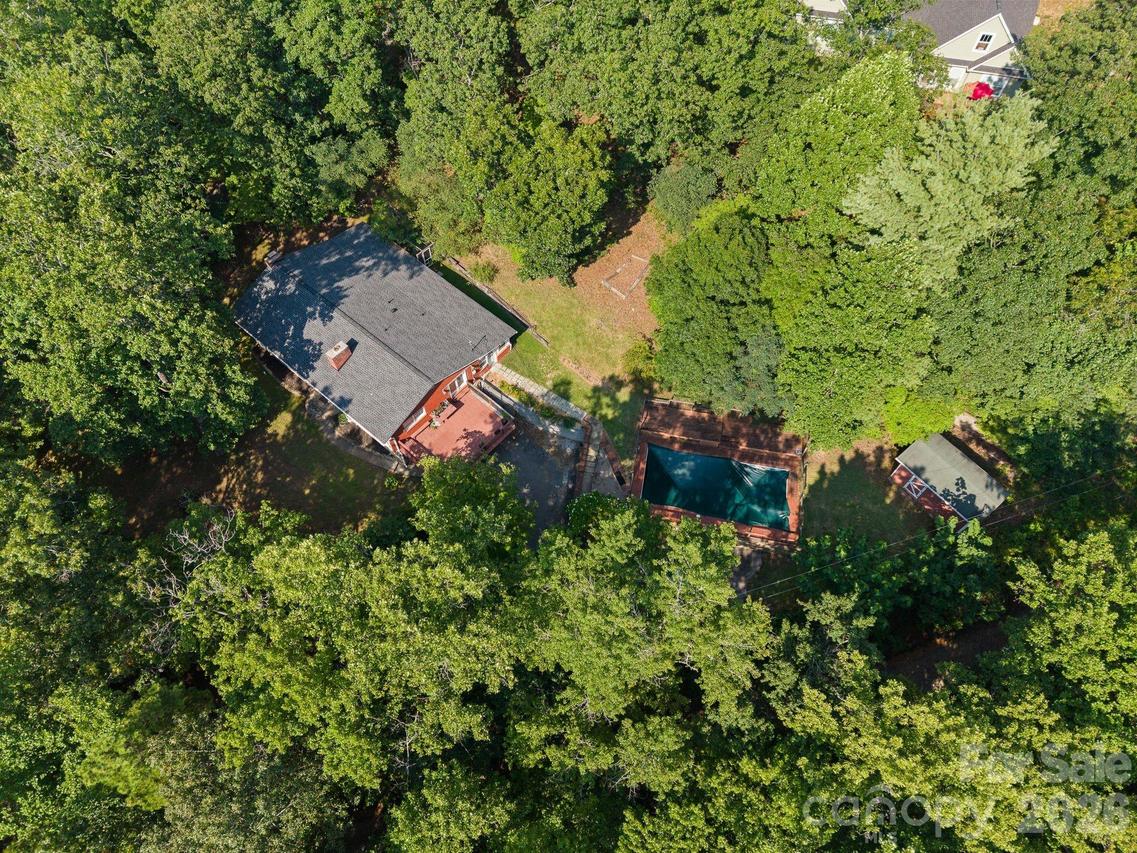 233 Church Rd., Fairview, NC 28730