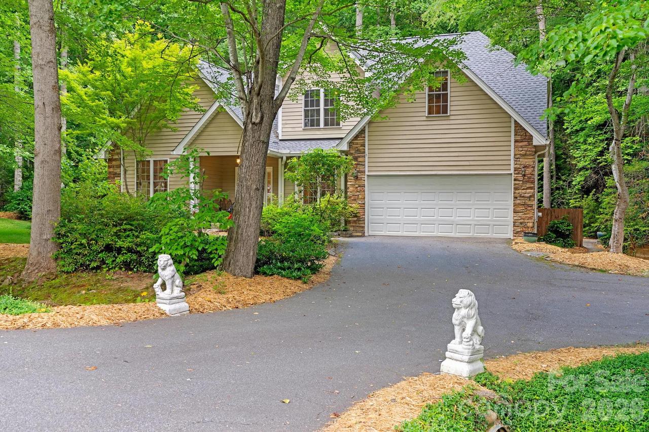 36 Poplar Creek Dr., Asheville, NC 28805