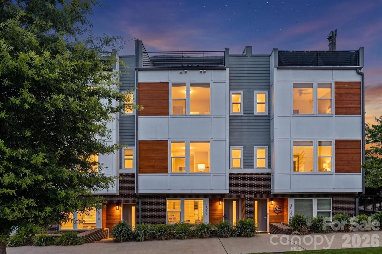 2014 Bryant Park Dr., Charlotte, NC 28208