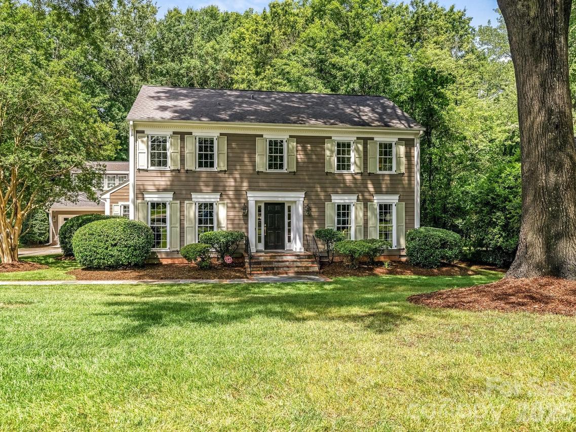 2901 Valencia Ter., Charlotte, NC 28211