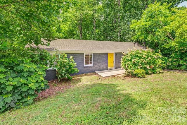 New Homes For Sale This Week That Attend Asheville Middle: June 12th to June 18th
