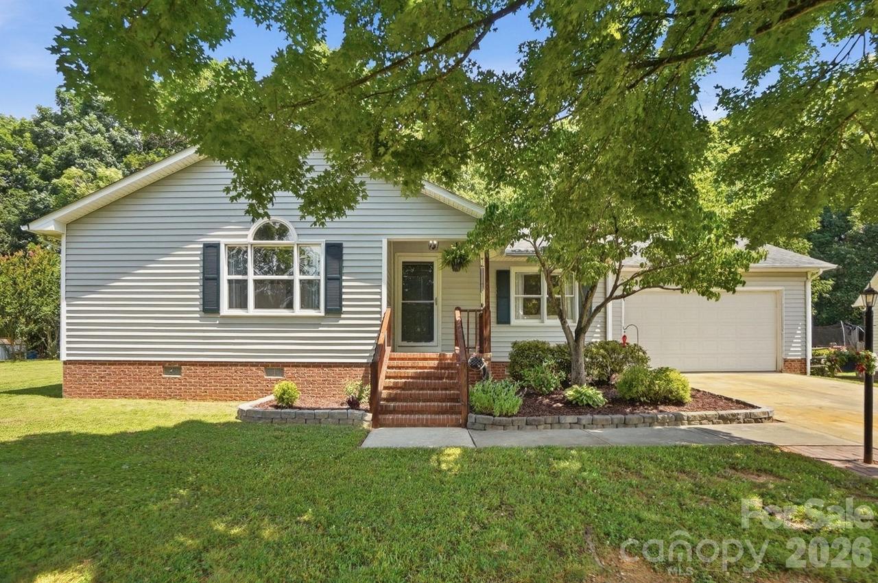5542 Randolph Rd., Kannapolis, NC 28081