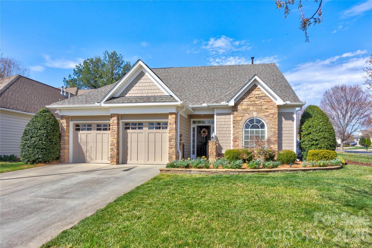2663 Danbury Cir., Concord, NC 28027