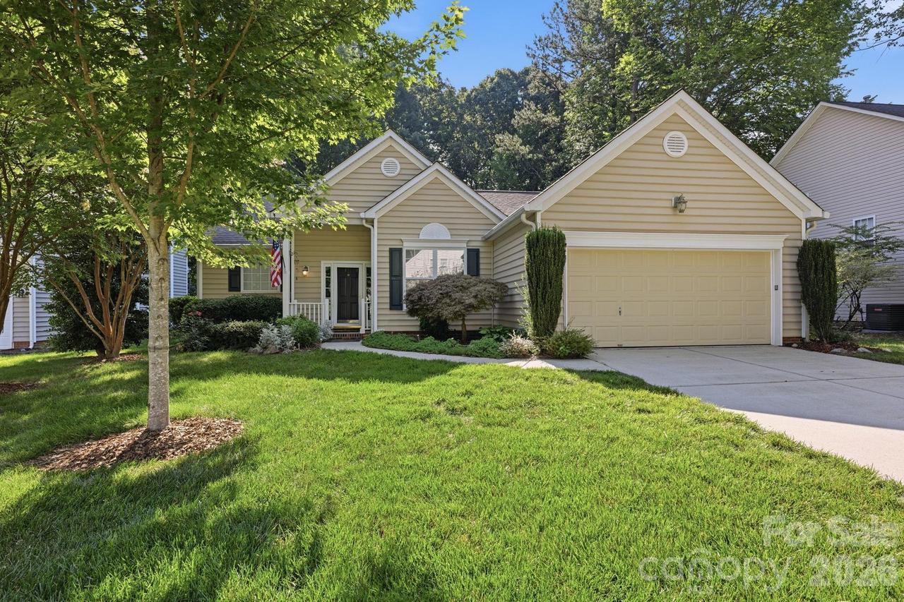 16904 Taft Ct., Huntersville, NC 28078