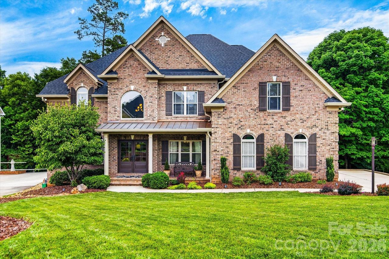 2929 Providence Trail Ln., Charlotte, NC 28270