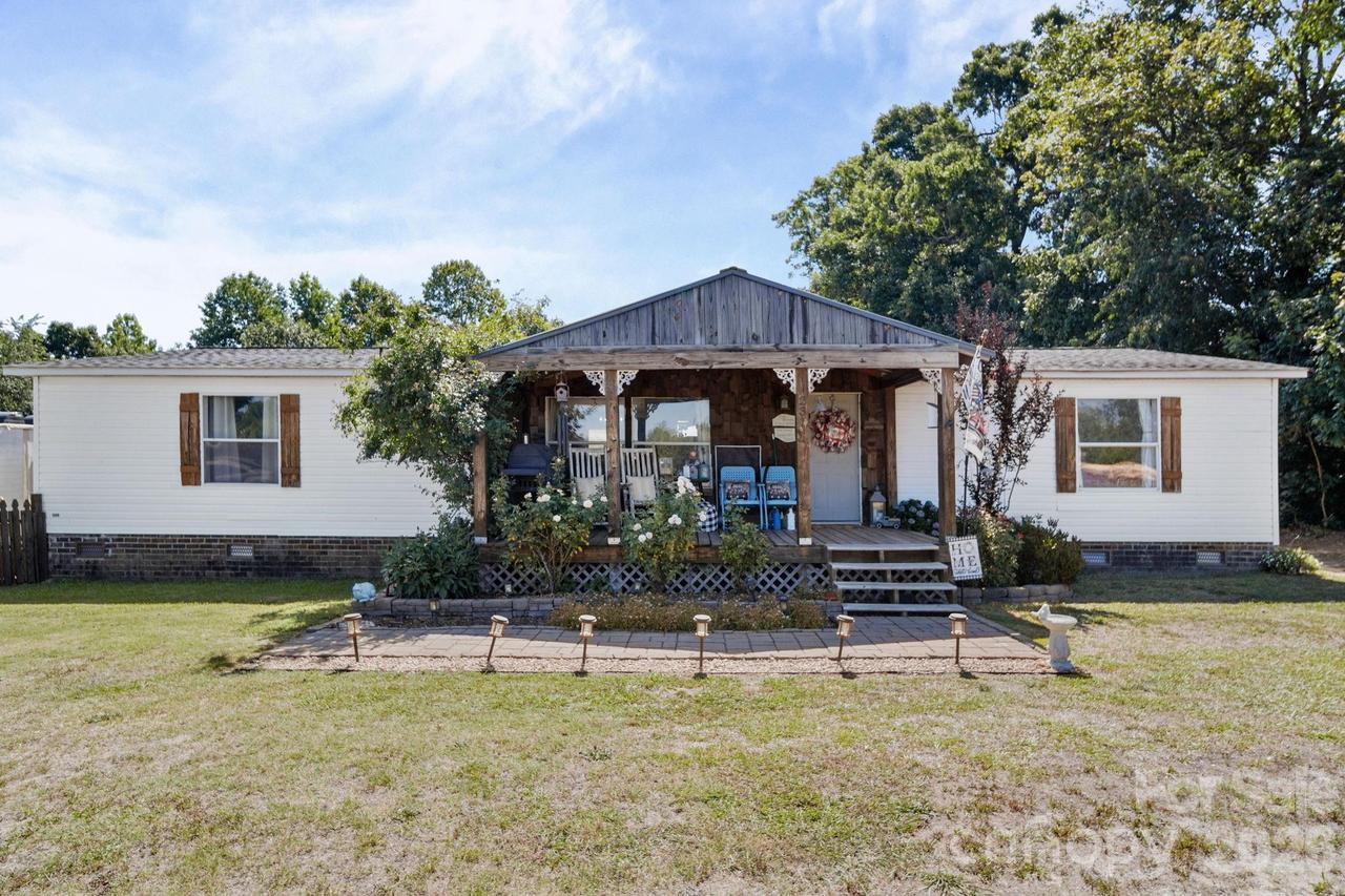 231 Zion Church Rd., Gold Hill, NC 28071