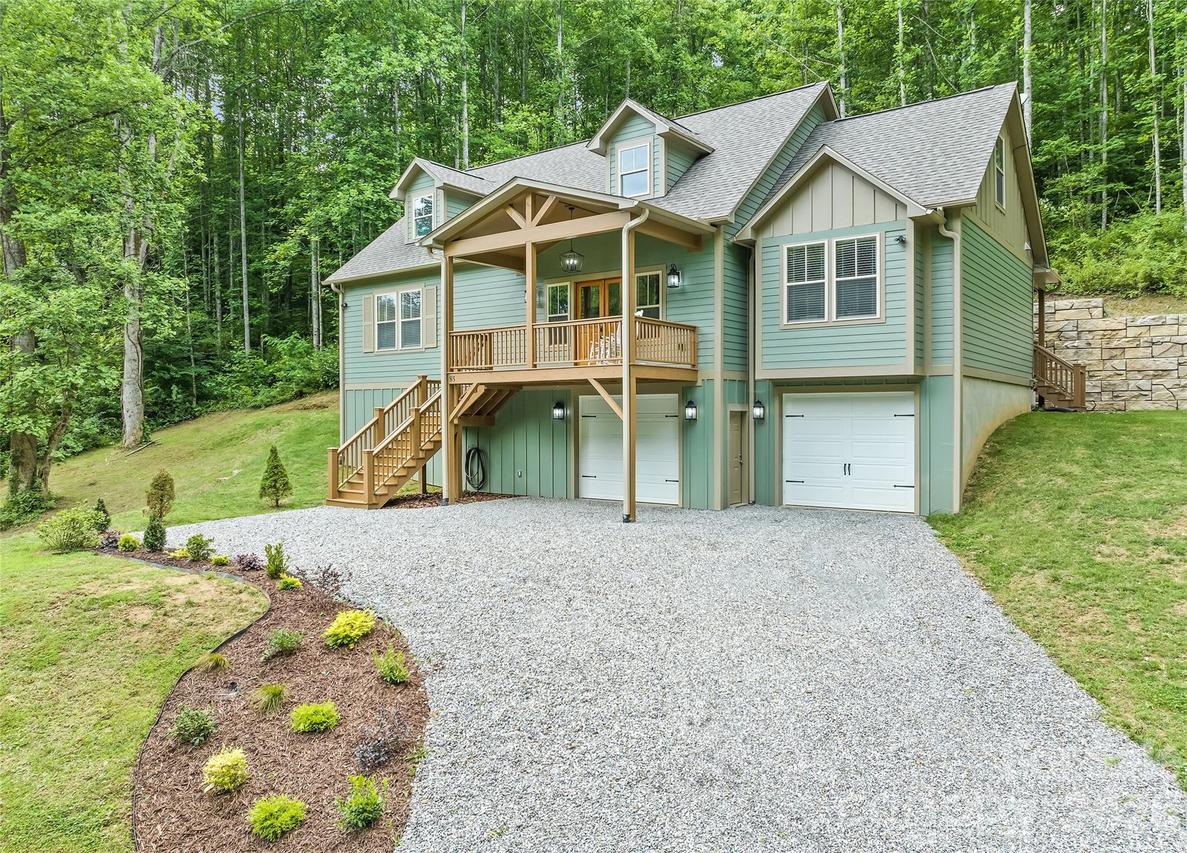 85 Garnet Spring Ln., Waynesville, NC 28785