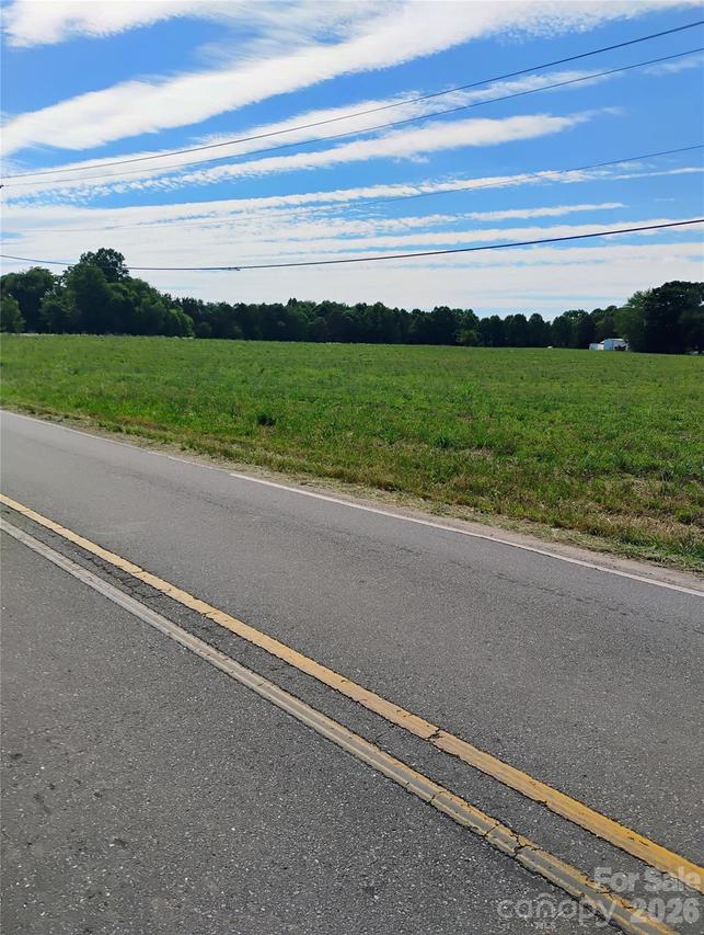 3823 Hickory Lincolnton Hwy., Newton, NC 28658