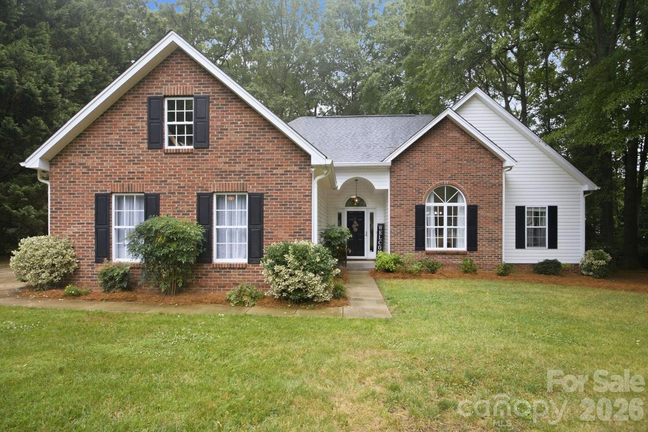 21126 Townwood Dr., Cornelius, NC 28031