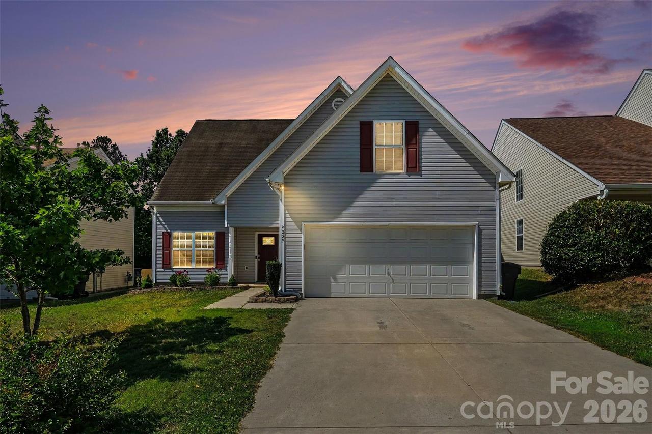 9229 Simonton Dr., Charlotte, NC 28269