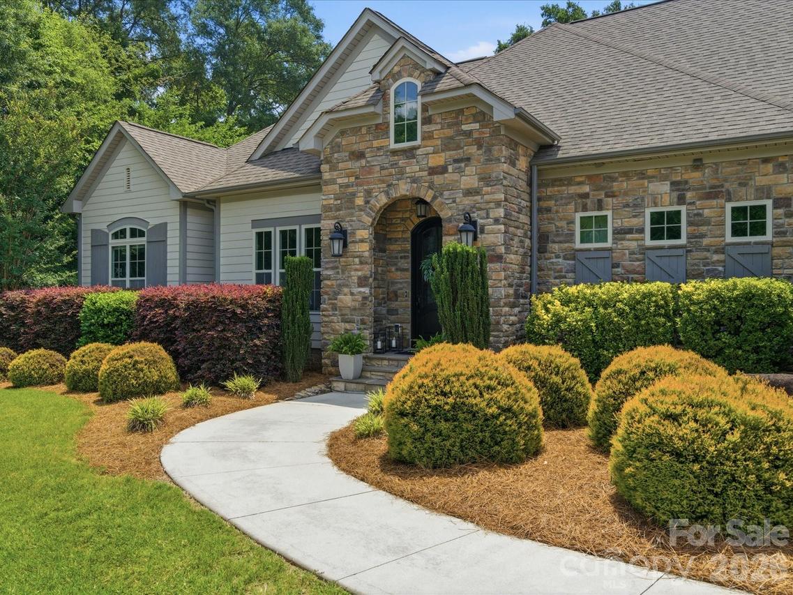 5717 Weddington Rd., Concord, NC 28027
