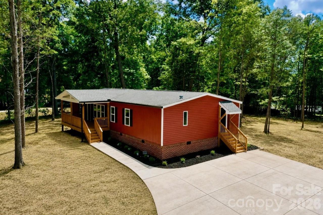 9401 Seymour Ln., Davidson, NC 28036