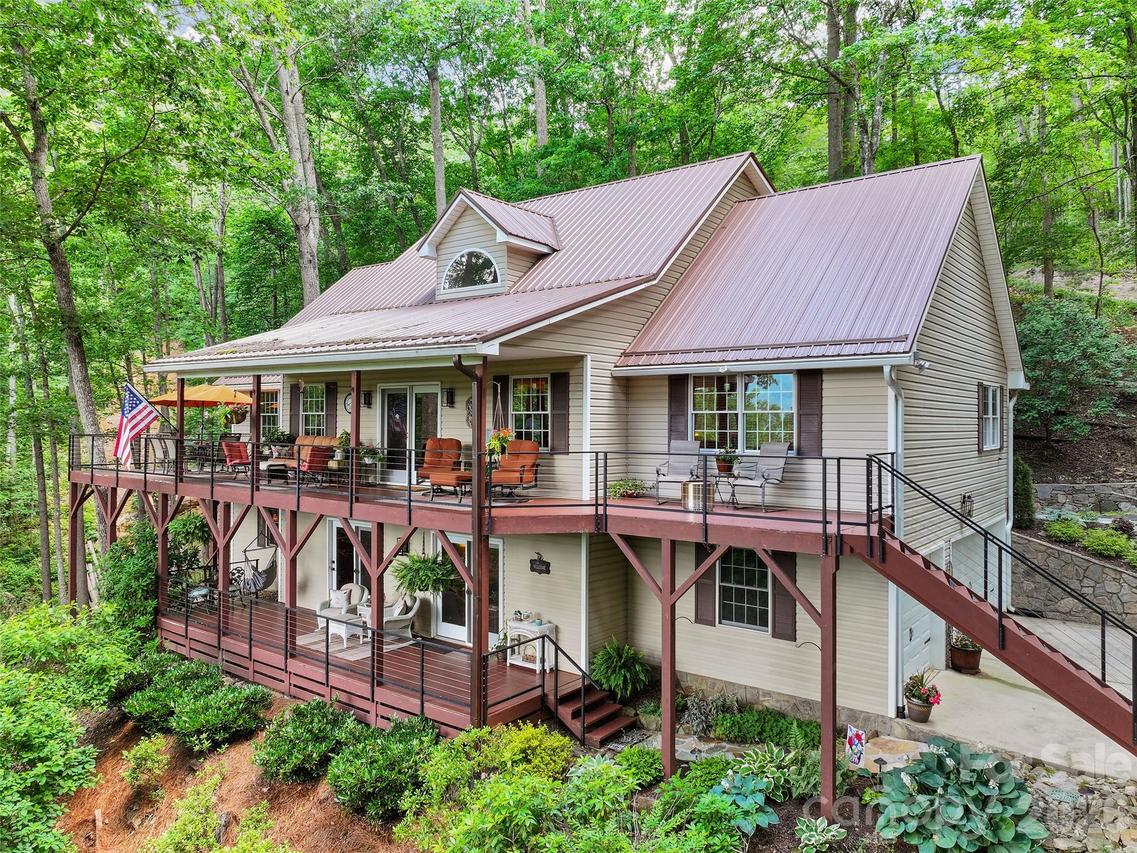 233 Rocky Face Dr., Canton, NC 28716