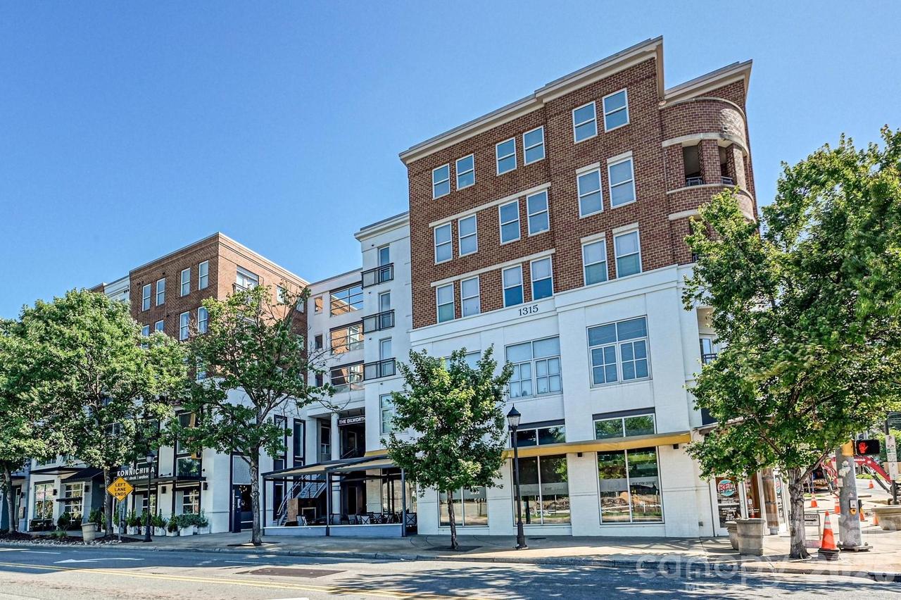 1315 East Blvd. #813, Charlotte, NC 28203