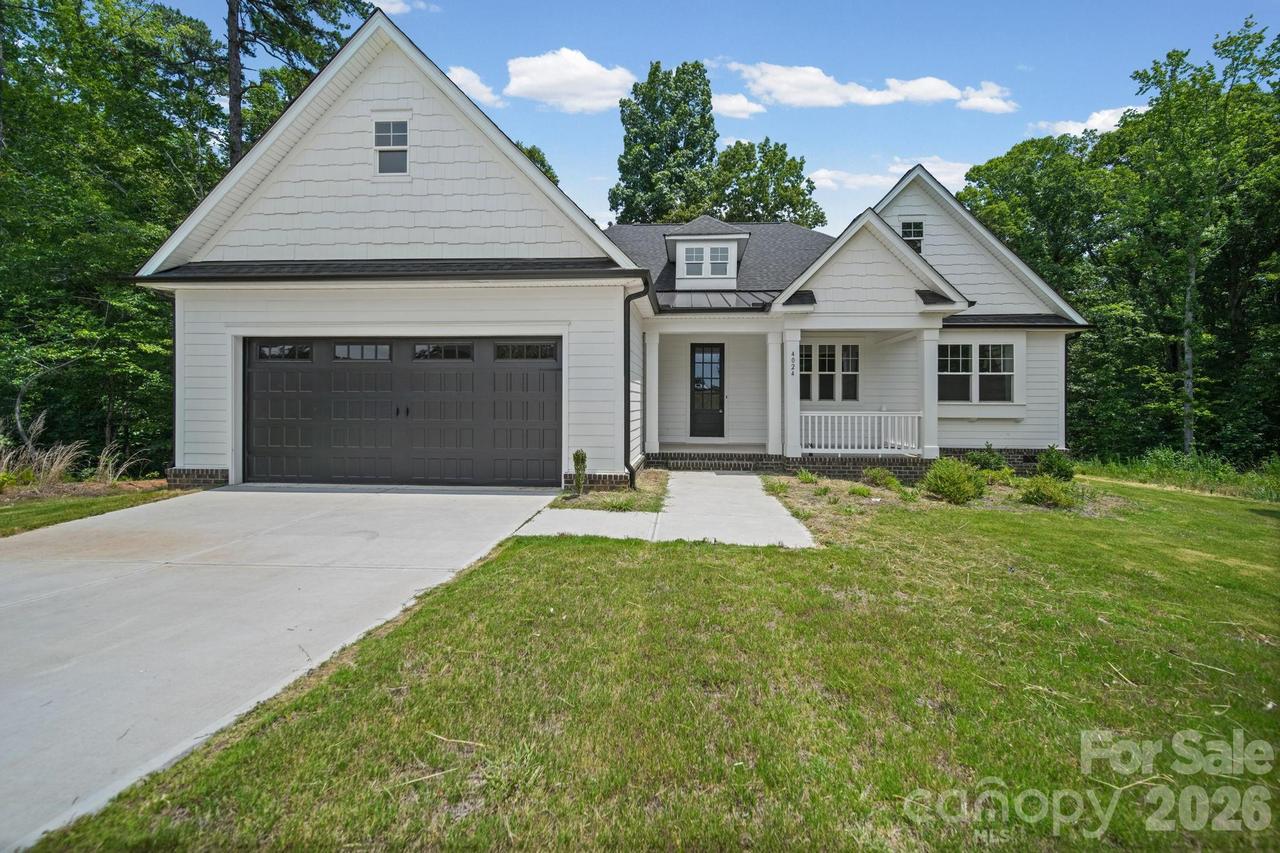 4024 Red Hill Way, Denver, NC 28037