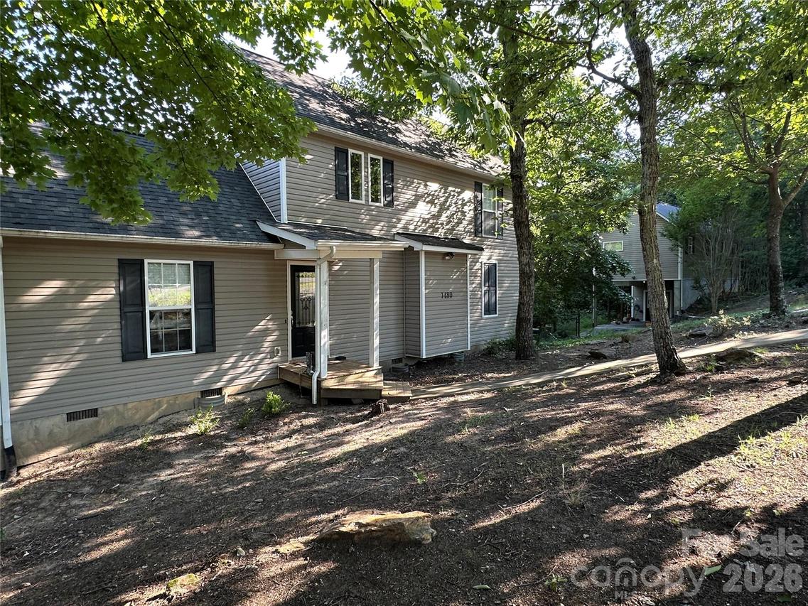 1480 Pine Mountain Dr., Connelly Springs, NC 28612