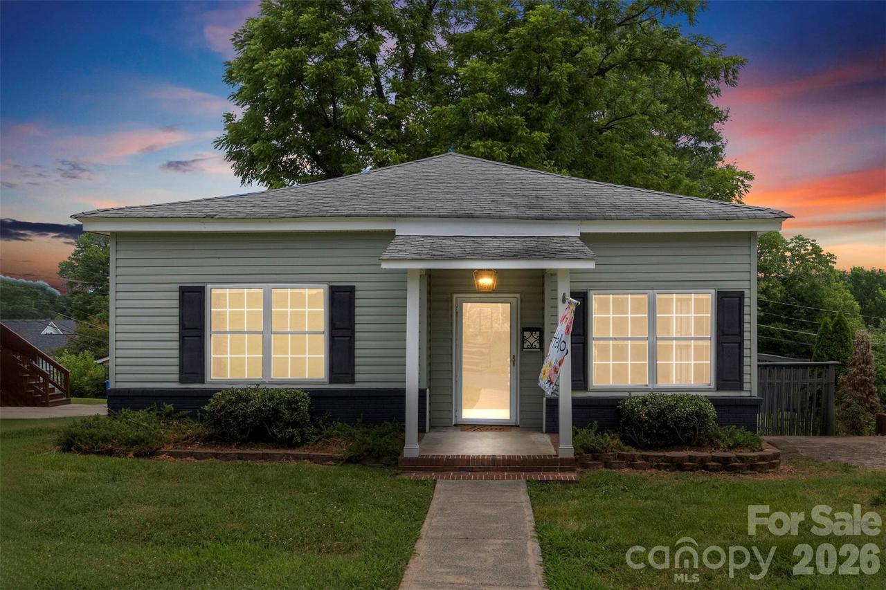 116 7th St., Cramerton, NC 28032